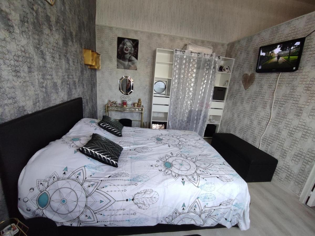 Le Cosy Occitan Chaleureuse Independante Baignoire Terrasse Jardin Holiday home *